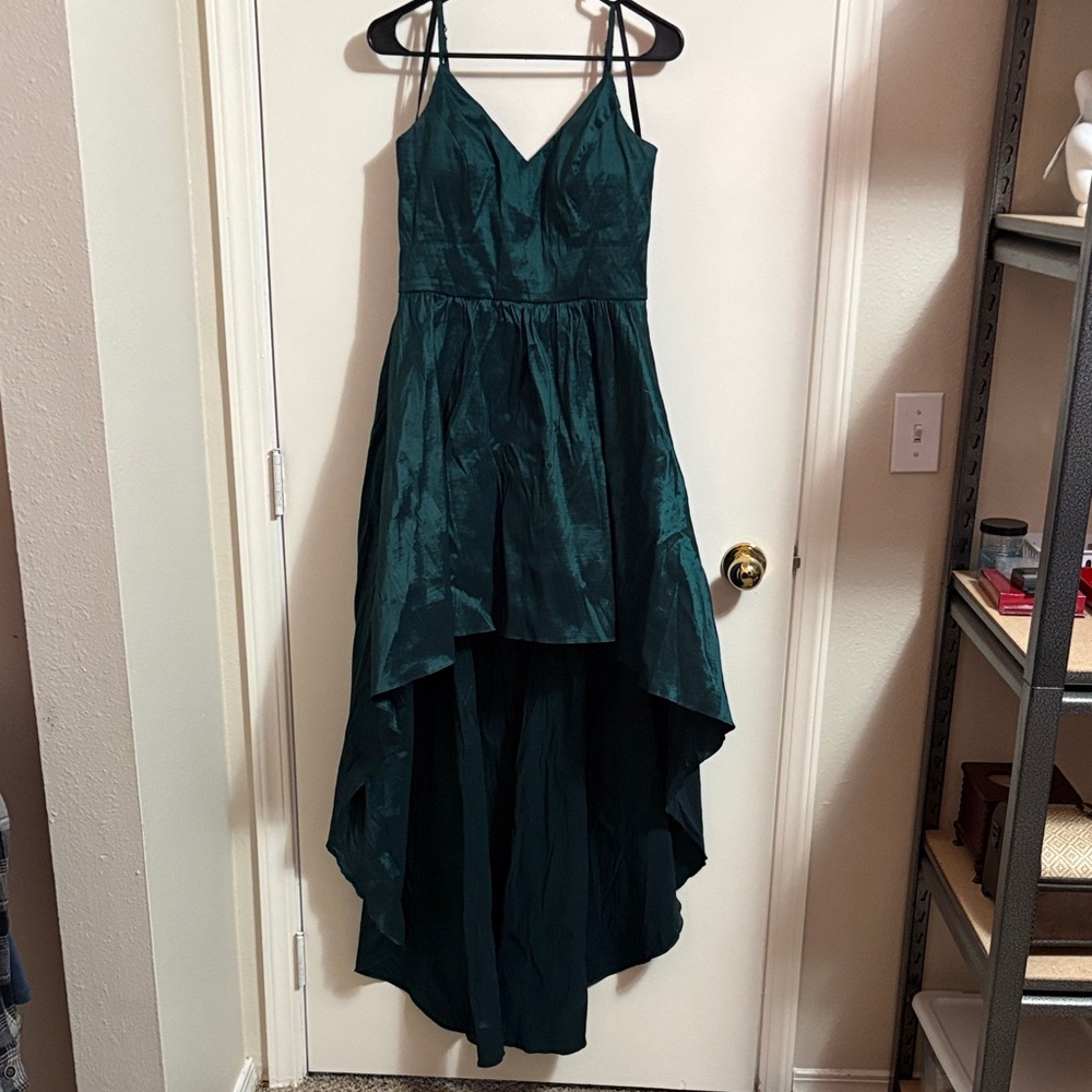 B. Smart Elegant Green High-Low Dress